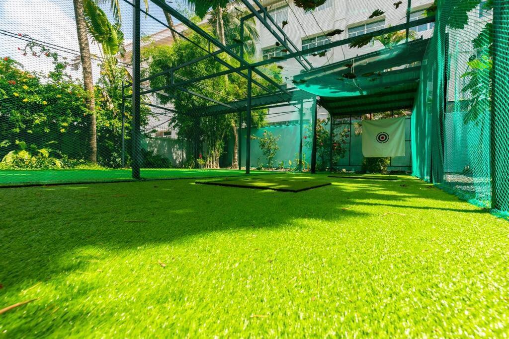 Starfield Golf Pool * Hô Chi Minh-Ville
