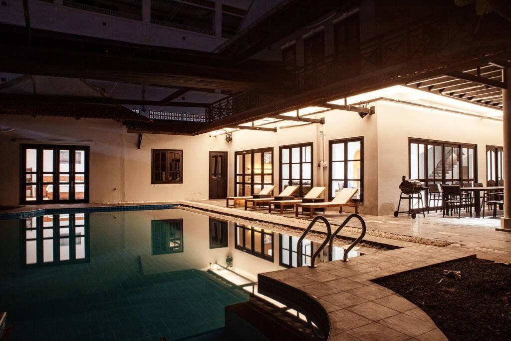 Villa Starfield Golf Pool